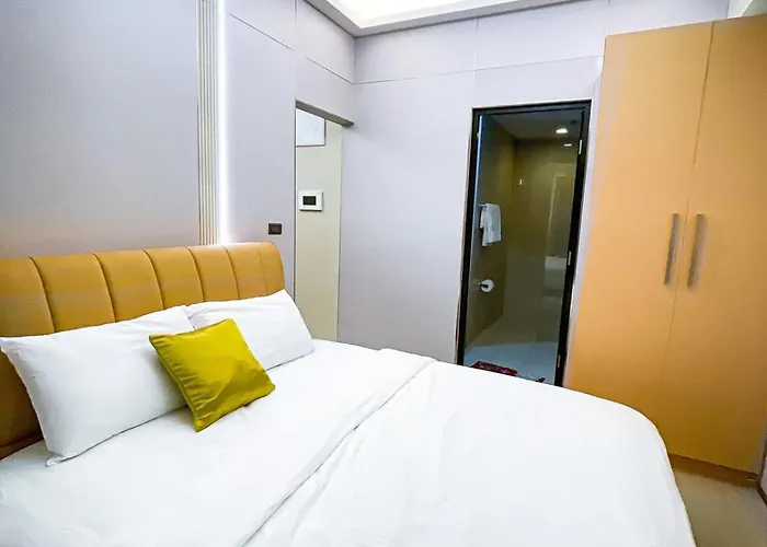 Ultra Luxury 1br Near Solaire & Okada Apartment Manila
