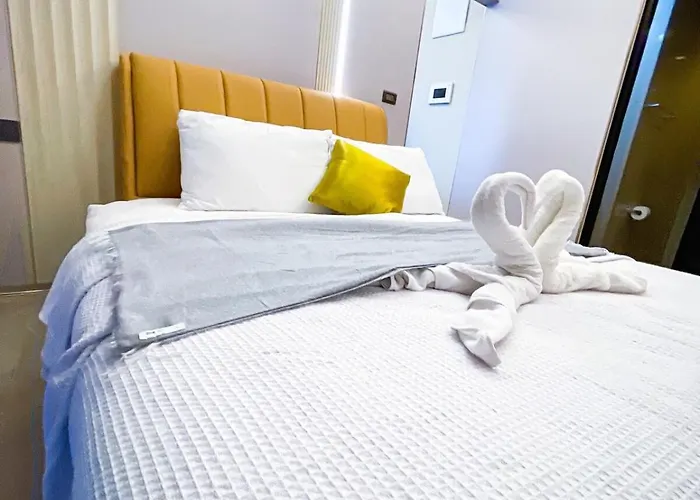 Ultra Luxury 1br Near Solaire & Okada * Manila