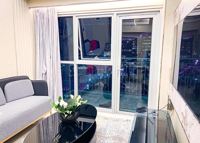 Apartment Ultra Luxury 1br Near Solaire & Okada