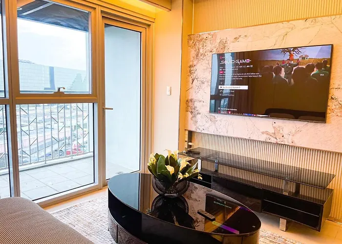 Ultra Luxury 1br Near Solaire & Okada Apartment *