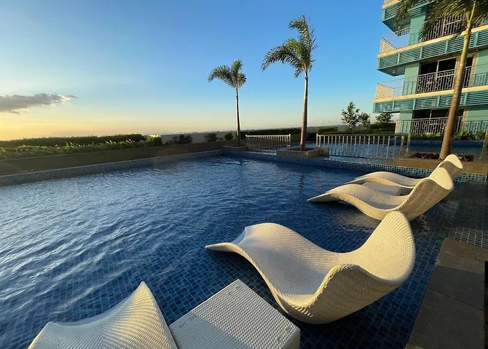 Ultra Luxury 1br Near Solaire & Okada Apartment