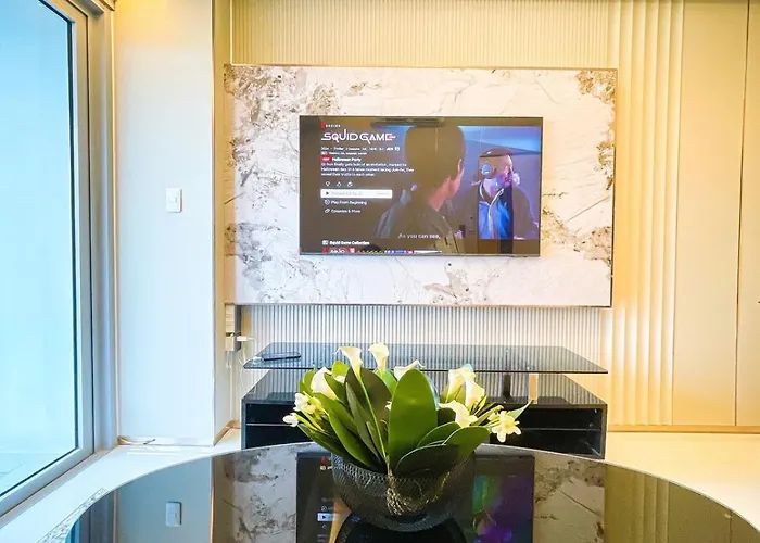 Ultra Luxury 1br Near Solaire & Okada Manila